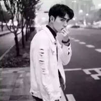 安稳. 眼泪落下时，回头看看