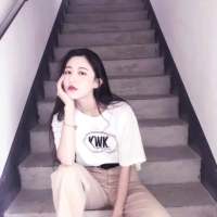 我要赴在春风面前扑向你 她埋在酒中，假意将自