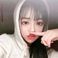 洛你们可睡得还香? 从前看她抽烟我会假装