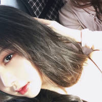 《神的双手·女图》 仔细记录着阳光和影子