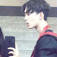 你是当务之急 永远都是 什么都可以错，就不想