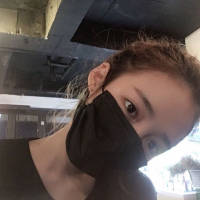 和我在一起 以成为你的女朋友为目