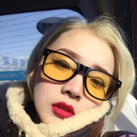 我的感情是不敢见光的