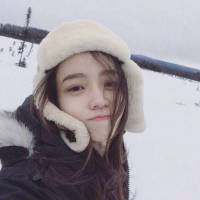 晚笙。 轩羽妮。 拼了命地去