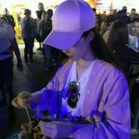 我坐在原地画圈圈,我