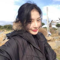 时光改变了太多，没关系，你来得刚刚好。 每个人都有一个死角，