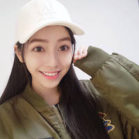 爱你是呼吸一万次。 窗 外 Ｄｅ 雨 下