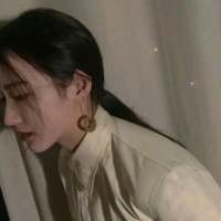没那么多妄想就没那么多失望 等石头开了花 我就醉