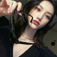 无人的巷口，谁又为谁