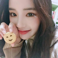 我喜欢的一个韩国小女神，发给你们看看 夜阑卧听风吹雨 铁马