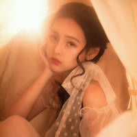 第三波小仙女们请继续 或许 某天我会因为无