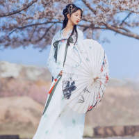 五月：  你阿 莫要辜负了我的等... 真的太卑微了，我以前