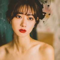 “清晨的粥比深夜的酒好喝 骗你的人比爱你... 倾尽我一生，只为成全
