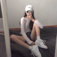 ?成熟大概是做一个简单的人 怀着少女... 你非我爱人,怎知我心