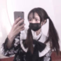 我可能有病喜欢把周围的人逼走后感慨自己... 你给予她的拥是我骨子