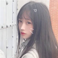 要什么类型评论一下kiumi( ?? ?) 隐含着碎片，却已逃逸