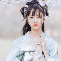 五月：  你阿 莫要辜负了我的等... 真的太卑微了，我以前