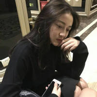 世界没你想象的那么好 世界也没你想象的那... 有个笑话叫爱情，笑得