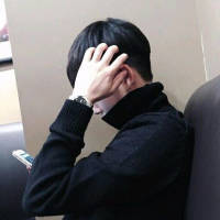 嗯