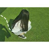 白边女生头像 　????????? ... 蜻蜓点水般，眼神垂钓