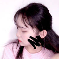 女人苏妄生. 突然觉得很委屈，我找