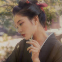 人云亦云 拥抱是最疏远的姿势，