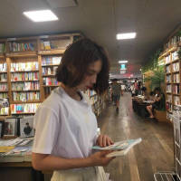 幸无所爱 无畏山海 当爱，已成过去，谁还