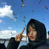 妆罢低声问夫婿 画眉深浅入无时. 时间下手毫无分寸也没