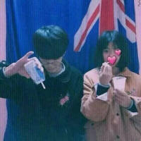 海不会不蓝 我不会不爱 很喜欢却不能在一起像