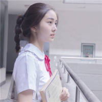 人如天上明月，是不可拥有。 你记住你走了就别回来