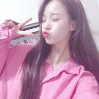 老婆，快接住新头像，比心心 我是你无奈的选择却不