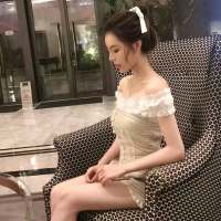 洛 青春是蓝色的，像深远