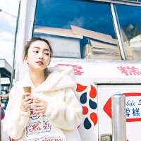 ? 余生笑我多悲欢，错认