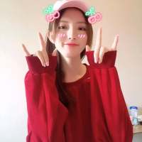 承蒙你出现 够我新鲜感很多年 一个人久了， 不懂两