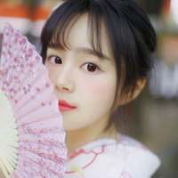 在万马齐喑的回忆里 在众人绵长的呼吸间 ... 云落泪了风会吹干它风