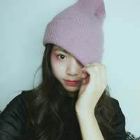 Babe-Aimee 一派纯真，撞上南墙，