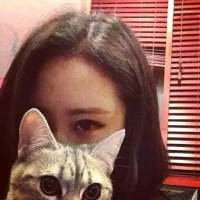 我喜欢一无所有的感觉，就像死了一样干净 我会借着时光的声音去