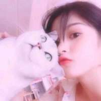 怀蠢少女。清纯女生头像。 有没有和我一样羡慕顾