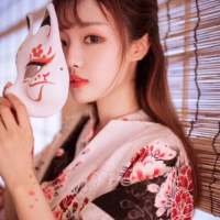 1、我们明知不能相爱