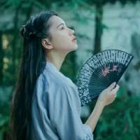 过情关谁敢闯，望明月心悲凉，千古恨轮回尝... 我们就这样维持不咸不