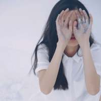 “ 因为有了人海 相遇才会显得那么意外 ” ... 不要在我面前拽，想当