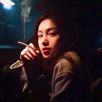 我始终觉得没有哪个人 能完完全全的了解我 ... 你不坚强，没人替你勇