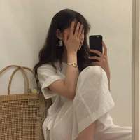 终究会活成自己想要的样子 那些伤痛，就象被风吹