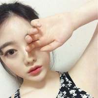 留不住的东西就用力扔远一点 每个人都有一个世界，