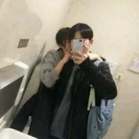 我也试过销声匿迹，结局就是无人问津 突然的委屈最难说清。