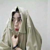 我又不止三岁当然识趣 你在我心里的位置就好