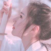 后来你的身旁来了很多其他太多的人我像一只... 老娘，是的不怕。老子