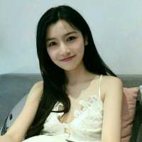 无人伴我看黄昏无人与我把酒温 不开心的时候就想把脸