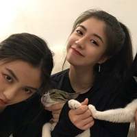 你曾予我怦然欢喜 未料爱情徒有虚名 思想龌龊但身体却干净
