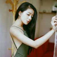 女生之所以会有那么多的眼泪 那是因为她将... 我璀璨的青春，在你的